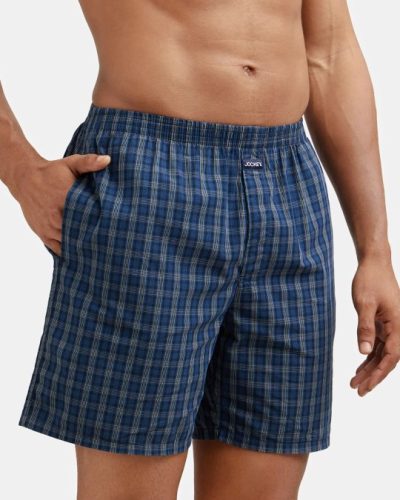 76c19ea3-c5eb-47fd-9c7d-d641270d617a1701668319919JockeyMenNavyBlueCheckedTechnologyShorts5